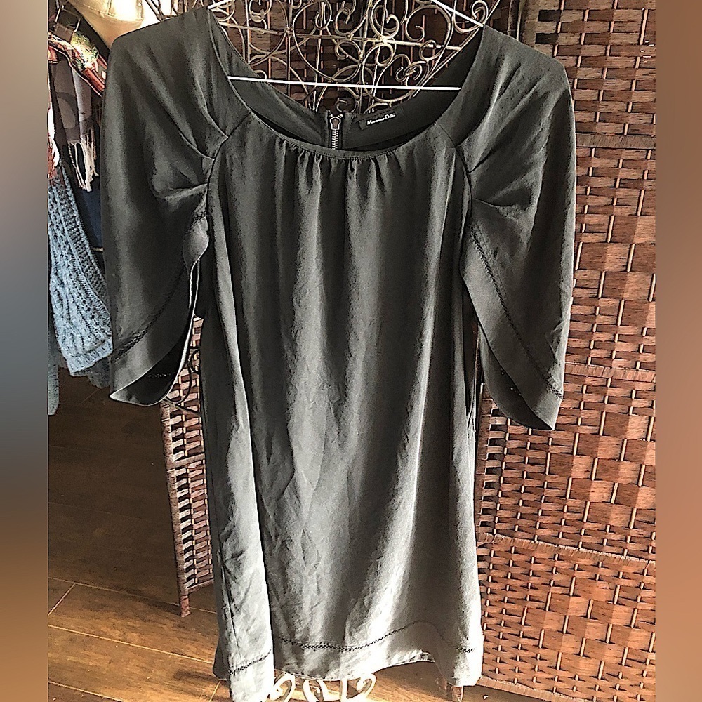MASSIMO DUTTI lightweight black dress 💞